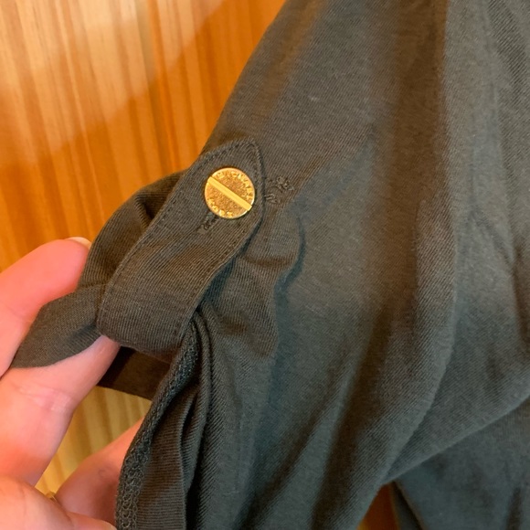 Michael Kors army green shirt, key hole neck, short sleeves, Sz L - Picture 3 of 7